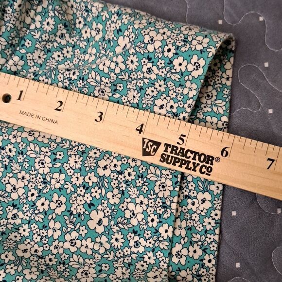 The Limited floral shorts size 10 - Picture 5 of 5